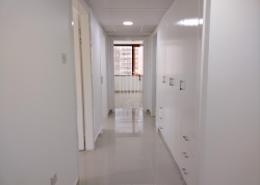 Apartment - 4 bedrooms - 5 bathrooms for rent in Muraijeb Tower - Hamdan Street - Abu Dhabi