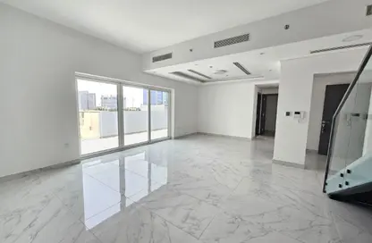 شقة - 3 غرف نوم - 3 حمامات للايجار في AAA سكن - قرية الجميرا سركل - دبي