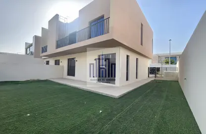 Townhouse - 3 Bedrooms - 4 Bathrooms for rent in Nasma Residence - Al Tai - Sharjah