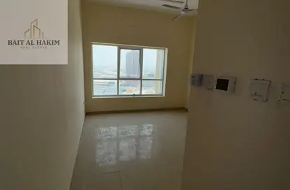 Apartment - 2 Bedrooms - 2 Bathrooms for rent in Tower C1 - Ajman Pearl Towers - Ajman Downtown - Ajman
