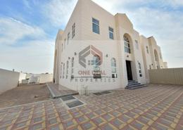 Villa - 5 bedrooms - 6 bathrooms for rent in Al Bateen - Al Ain