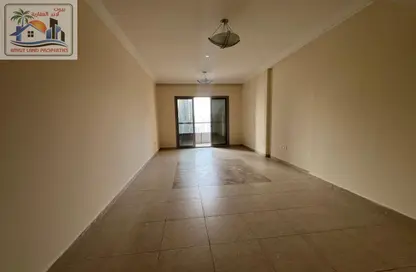Apartment - 3 Bedrooms - 3 Bathrooms for rent in Al Khan Corniche - Al Khan - Sharjah