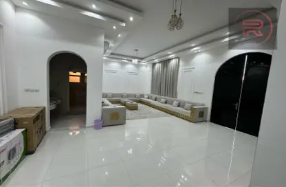 فيلا - 7 غرف نوم - 8 حمامات للايجار في جلفار - رأس الخيمة