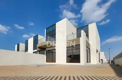 فيلا - 4 غرف نوم - 5 حمامات للبيع في الحقول - المنطقة 11 - مدينة الشيخ محمد بن راشد - دبي فيلا - 4 غرف نوم - 5 حمامات للبيع في الحقول - المنطقة 11 - مدينة الشيخ محمد بن راشد - دبي