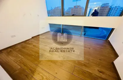 Apartment - 1 Bedroom - 2 Bathrooms for rent in Al Muroor Tower - Muroor Area - Abu Dhabi