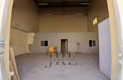 مستودع - استوديو - 1 حمام للايجار في المنطقة الصناعية 11 - المنطقة الصناعية بالشارقة - الشارقة مستودع - استوديو - 1 حمام للايجار في المنطقة الصناعية 11 - المنطقة الصناعية بالشارقة - الشارقة