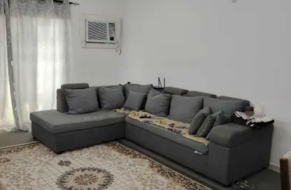 Apartment - 2 Bedrooms - 1 Bathroom for rent in Al Nabba - Sharjah