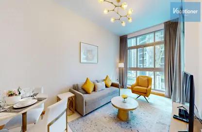 Living / Dining Room image for: Apartment - 1 Bedroom - 1 Bathroom for rent in Iris Blue - Dubai Marina - Dubai, Image 1