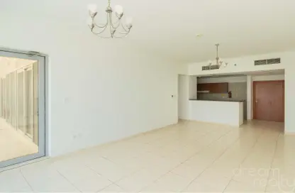 شقة - 2 غرف نوم - 2 حمامات للايجار في سكاي كورتس تاور D - أبراج سكاي كورتس - دبي لاند - دبي