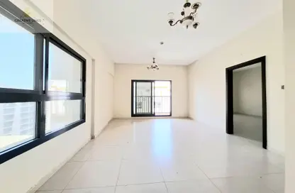 شقة - غرفة نوم - 2 حمامات للايجار في برج النور ٤ - النهدة 2 - النهدة - دبي - دبي