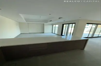 فيلا - 5 غرف نوم - 6 حمامات للبيع في مدينة الشارقة المستدامة - الشارقة