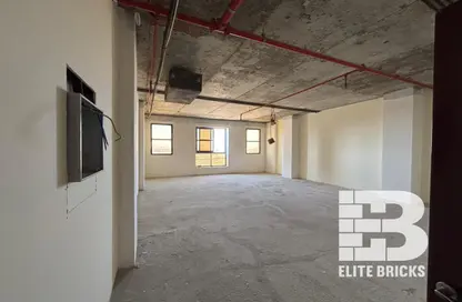 Office Space - Studio for sale in Cambridge Business Centre - Dubai Silicon Oasis - Dubai