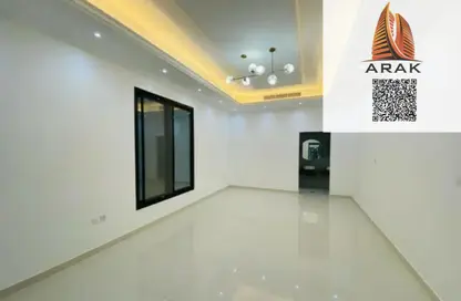 Villa - 5 Bedrooms - 6 Bathrooms for rent in Al Yasmeen 1 - Al Yasmeen - Ajman