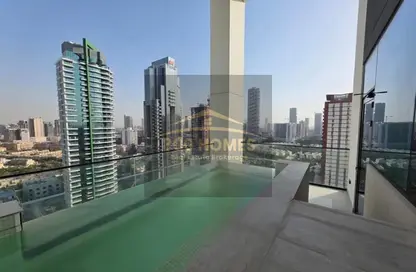 شقة - 2 غرف نوم - 3 حمامات للايجار في بن غاطي جارديني - قرية الجميرا سركل - دبي