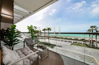Apartment - 2 Bedrooms - 3 Bathrooms for sale in The 8 - The Crescent - Palm Jumeirah - Dubai