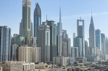 Apartment - 1 Bedroom - 2 Bathrooms for rent in Hyde Walk - Jumeirah Garden City - Al Satwa - Dubai