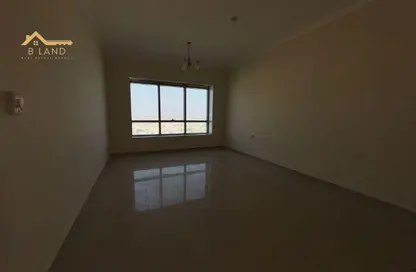Apartment - 1 Bedroom - 2 Bathrooms for rent in Al Majaz 2 - Al Majaz - Sharjah