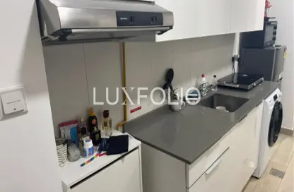 Apartment - Studio - 1 Bathroom for sale in Bloom Towers C - Bloom Towers - Jumeirah Village Circle - Dubai