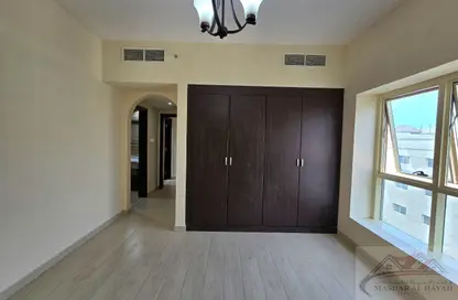 شقة - غرفة نوم - 2 حمامات للايجار في بناية مويليح 29 - مويلح - الشارقة شقة - غرفة نوم - 2 حمامات للايجار في بناية مويليح 29 - مويلح - الشارقة