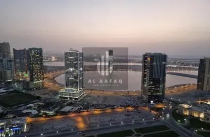 شقة - 2 غرف نوم - 3 حمامات للايجار في كورنيش الخان - الخان - الشارقة