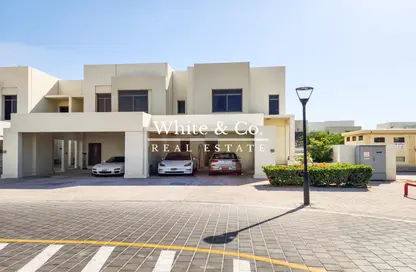 Townhouse - 4 Bedrooms - 4 Bathrooms for sale in Noor Townhouses - Town Square - Dubai