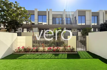 Villa - 3 Bedrooms - 4 Bathrooms for rent in Aura Gardens - Tilal Al Ghaf - Dubai