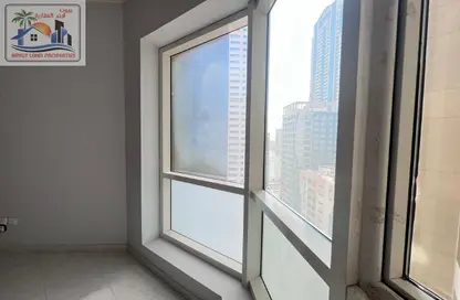 Apartment - 1 Bedroom - 2 Bathrooms for rent in Safia Tower - Al Majaz 3 - Al Majaz - Sharjah