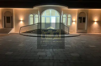 Villa - 5 Bedrooms - 7 Bathrooms for rent in Ramlat Zakher - Zakher - Al Ain