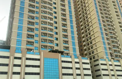 شقة - 2 غرف نوم - 2 حمامات للبيع في مدينة الإمارات - عجمان