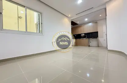 Apartment - Studio - 1 Bathroom for rent in Muroor Area - Abu Dhabi