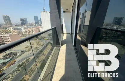 Apartment - 1 Bedroom - 2 Bathrooms for sale in Lucky 1 Residence - Jumeirah Village Circle - Dubai
