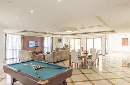 Living / Dining Room image for: Apartment - 4 Bedrooms - 6 Bathrooms for rent in Amwaj - Jumeirah Beach Residence - Dubai, Image 1