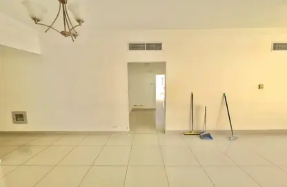 Apartment - 2 Bedrooms - 3 Bathrooms for rent in Al Thani Muwaileh - Muwaileh Commercial - Sharjah