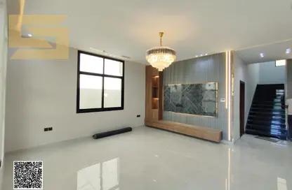 فيلا - 5 غرف نوم - 7 حمامات للايجار في الحليو 2 - الحليو - عجمان