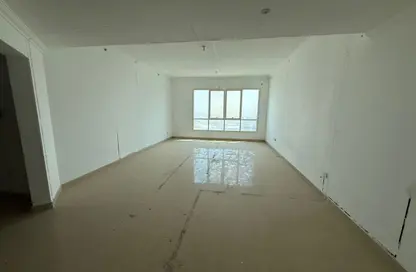 شقة - 3 غرف نوم - 4 حمامات للايجار في المجاز 3 - المجاز - الشارقة