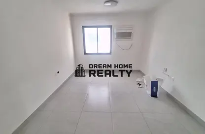 Apartment - 2 Bedrooms - 2 Bathrooms for rent in Al Majaz 2 - Al Majaz - Sharjah