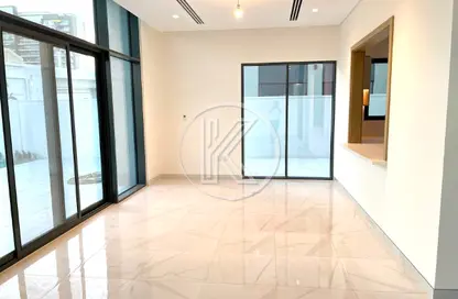 Close to Pool N Park | Private Garden | View Now!
