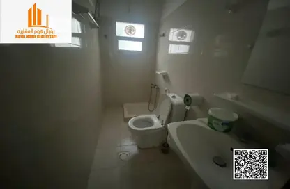 Villa - 4 Bedrooms - 4 Bathrooms for rent in Al Rumailah building - Al Rumailah 2 - Al Rumaila - Ajman