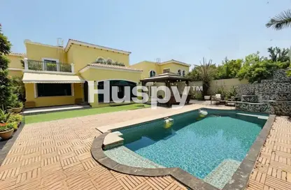 Villa - 5 Bedrooms - 5 Bathrooms for rent in Legacy - Jumeirah Park - Dubai