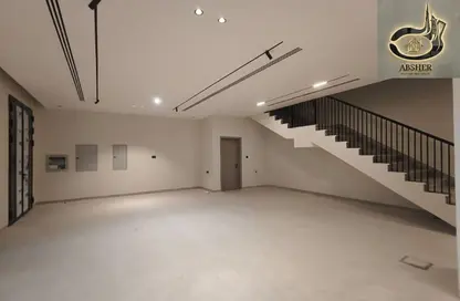 فيلا - 4 غرف نوم - 7 حمامات للايجار في الورقاء 4 - الورقاء - دبي