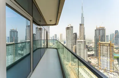 Balcony image for: Apartment - 3 Bedrooms - 3 Bathrooms for sale in Paramount Tower Hotel  and  Residences - Business Bay - Dubai, Image 1
