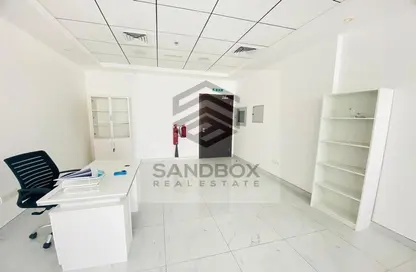 Office Space - Studio for rent in B2B Tower - Business Bay - Dubai