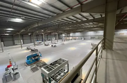 Warehouse - Studio - 4 Bathrooms for rent in Umm Al Thuoob - Umm Al Quwain