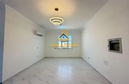 شقة - غرفة نوم - 1 حمام للايجار في السيدرا - الخبيصي - العين شقة - غرفة نوم - 1 حمام للايجار في السيدرا - الخبيصي - العين