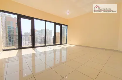 Empty Room image for: Apartment - 2 Bedrooms - 3 Bathrooms for rent in Airport Road - Abu Dhabi, Image 1