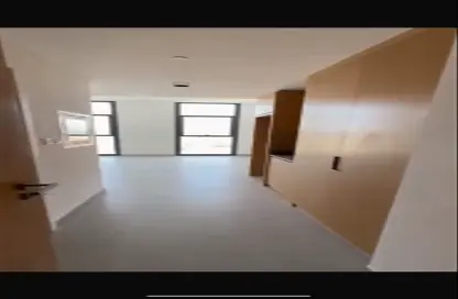 Apartment - Studio - 1 Bathroom for rent in Al Mamsha - Muwaileh - Sharjah
