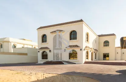 Villa - 5 Bedrooms - 6 Bathrooms for rent in Nad Al Hamar Avenues - Nadd Al Hammar - Dubai