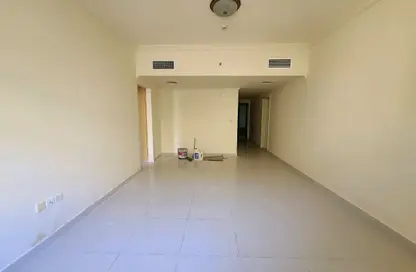 Apartment - 1 Bedroom - 2 Bathrooms for rent in Hajar Building - Muwaileh Commercial - Sharjah