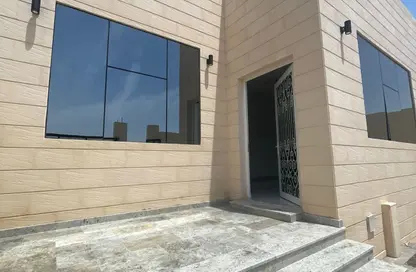 شقة - 3 غرف نوم - 2 حمامات للايجار في مدينة الرياض - أبوظبي