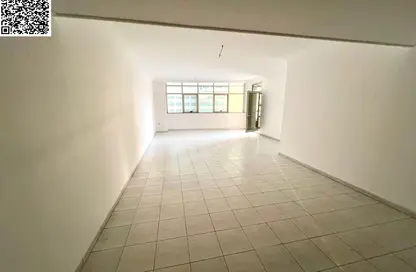 Apartment - 3 Bedrooms - 3 Bathrooms for rent in Al Rashidiya Towers - Al Rashidiya - Ajman Downtown - Ajman